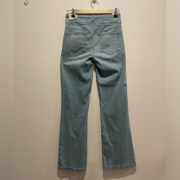 We The Free People In My Feelings Sz XS Cropped Slim Flare Jeans Stretch NWT - Picture 7 of 11
